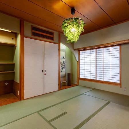 Premier Suite Shinjuku West 3F 4F Tokyo Exterior photo